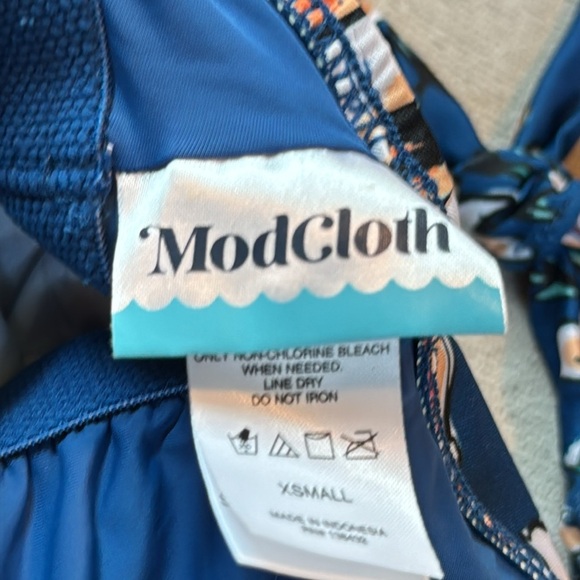 ModCloth Reese Blue Floral One Piece Swimsuit S - Picture 6 of 10